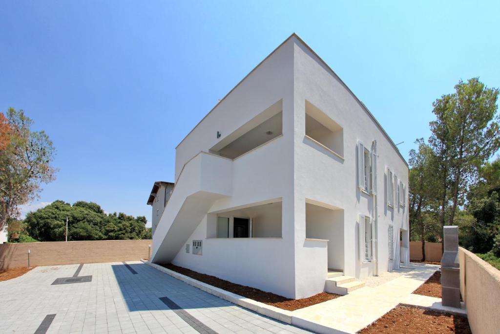 Apartment Moli Bibinje